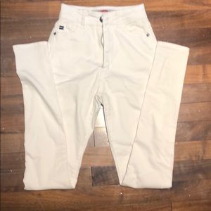 Woman’s white high rise skinny jeans